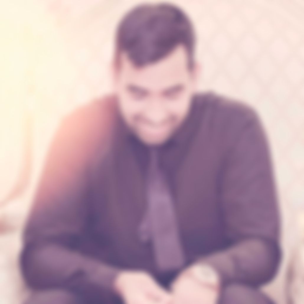 আব্দুল আজিজ এর ছবি