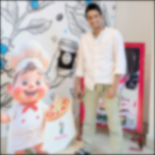 Mahin  এর ছবি