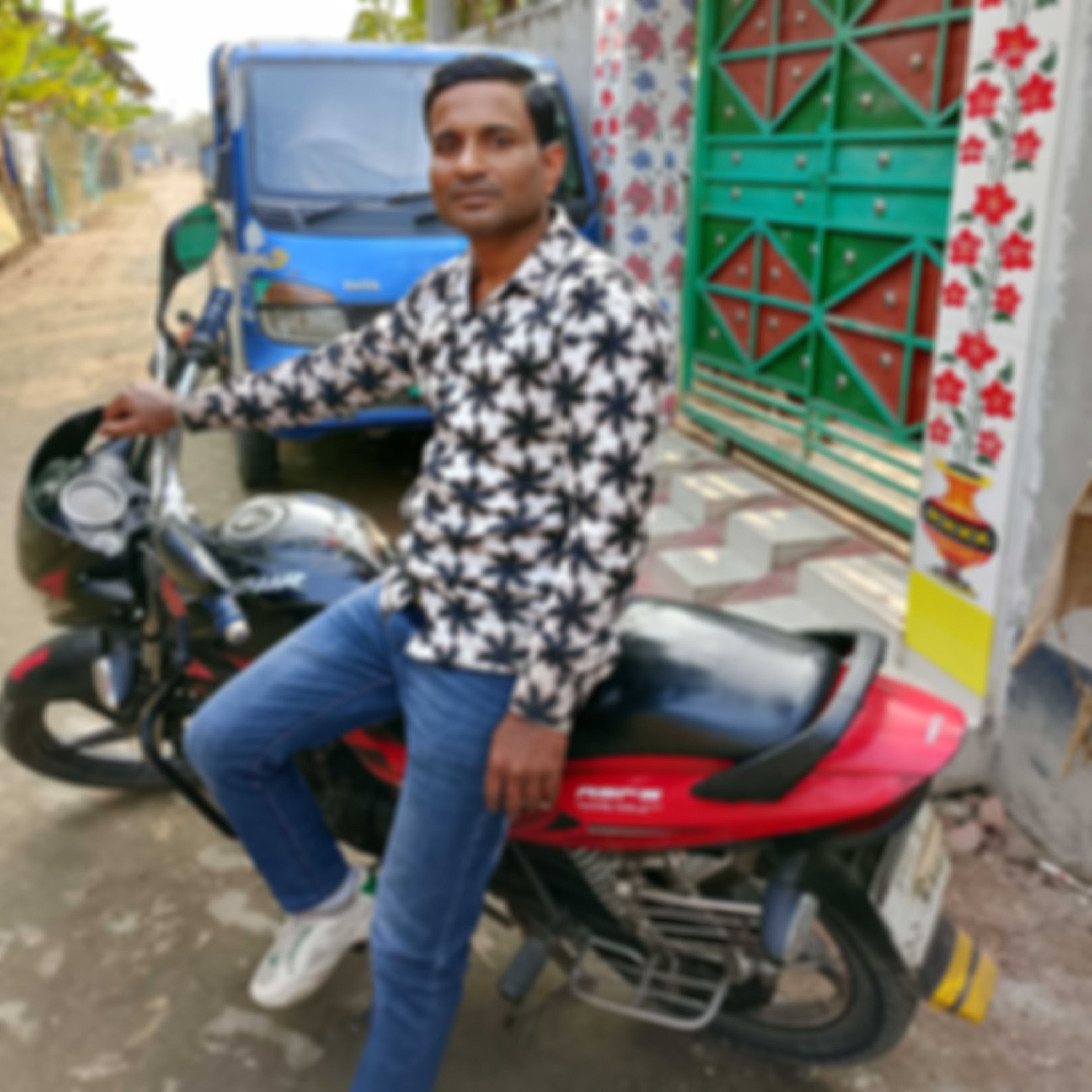 বেল্লাল  এর ছবি