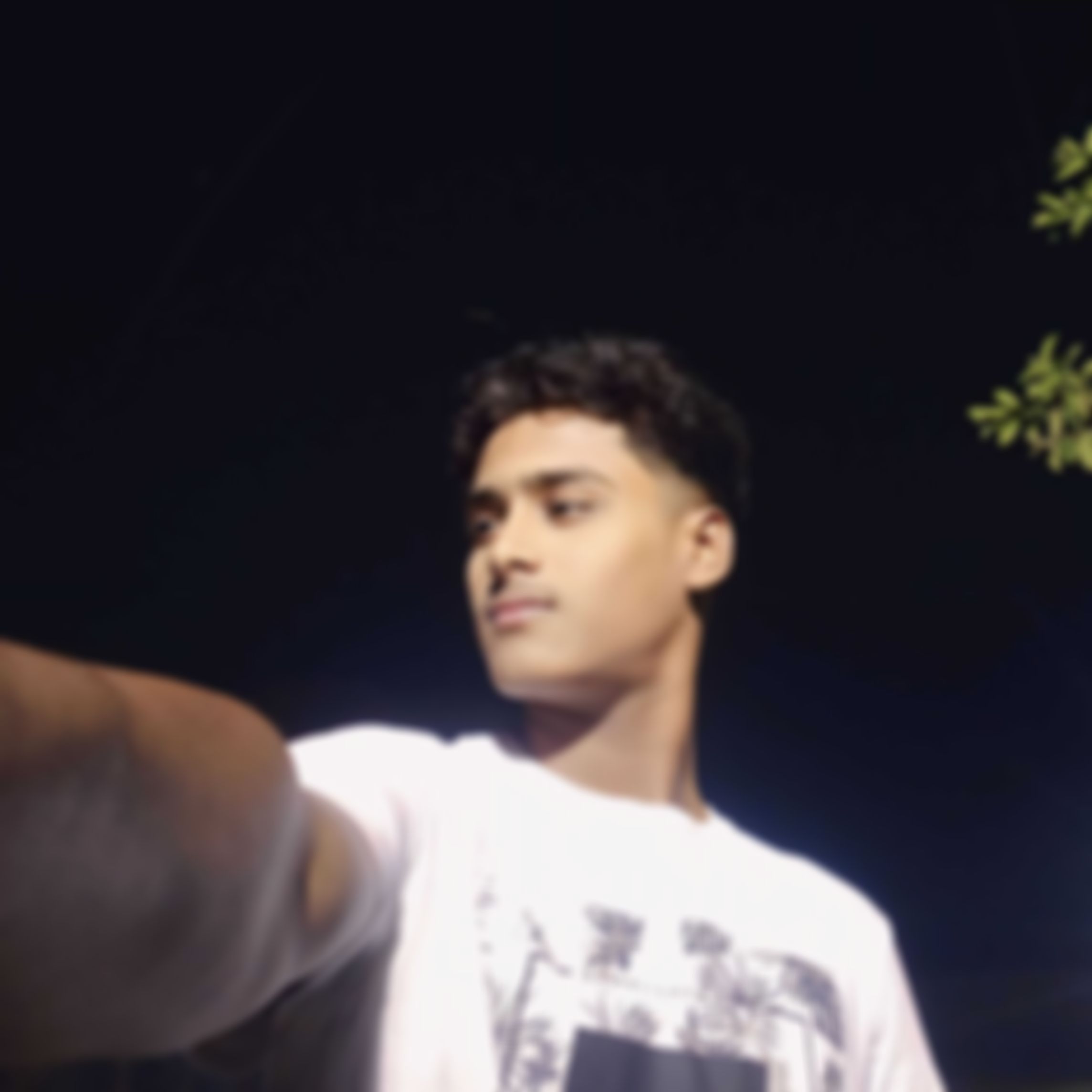 SU FI AN  এর ছবি
