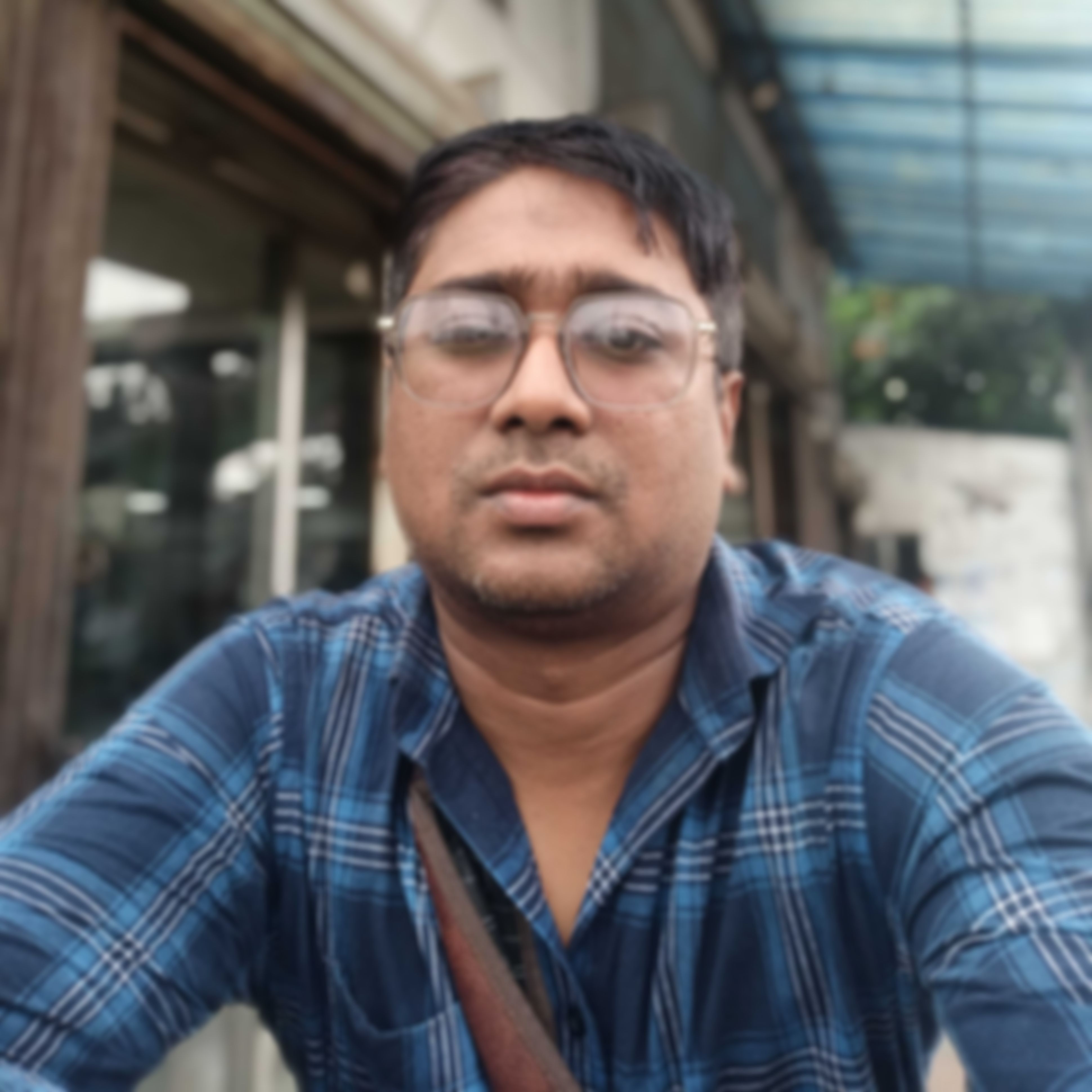 Arafat এর ছবি