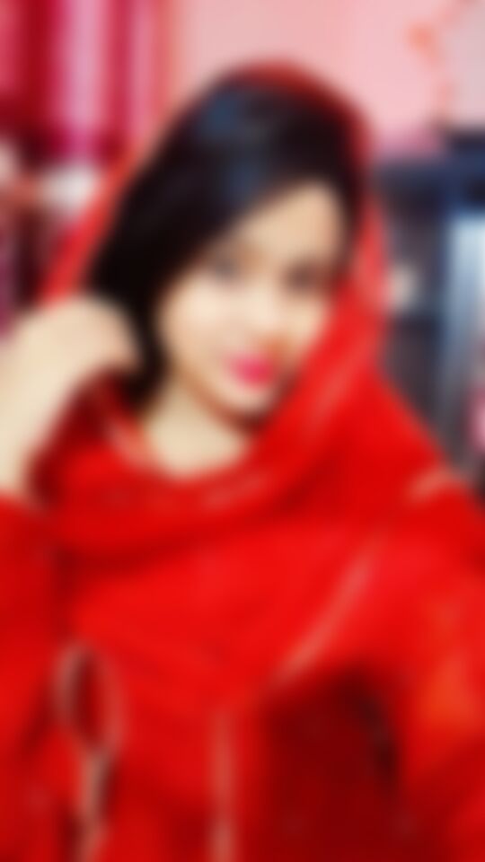 Sadia এর ছবি