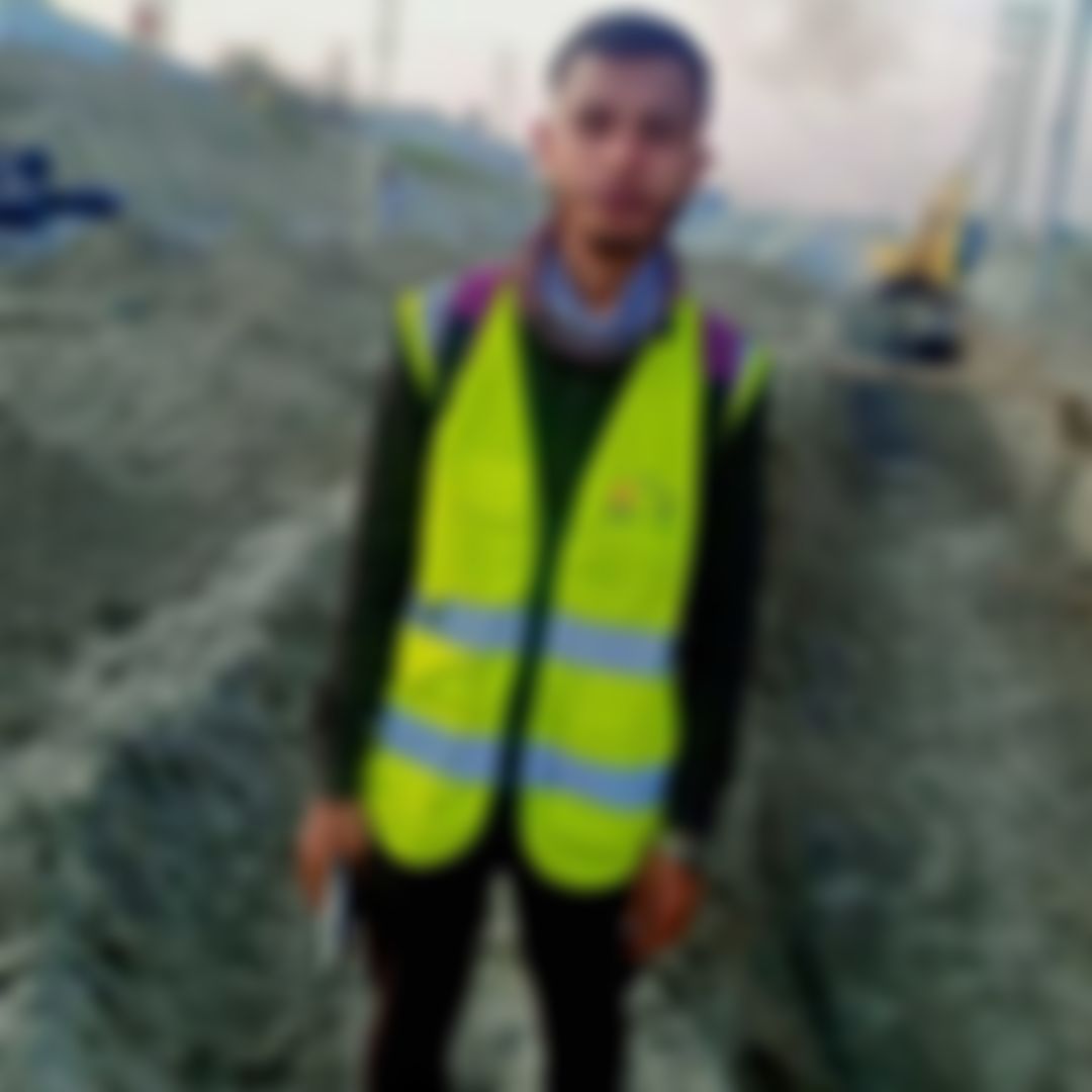 Alone  এর ছবি