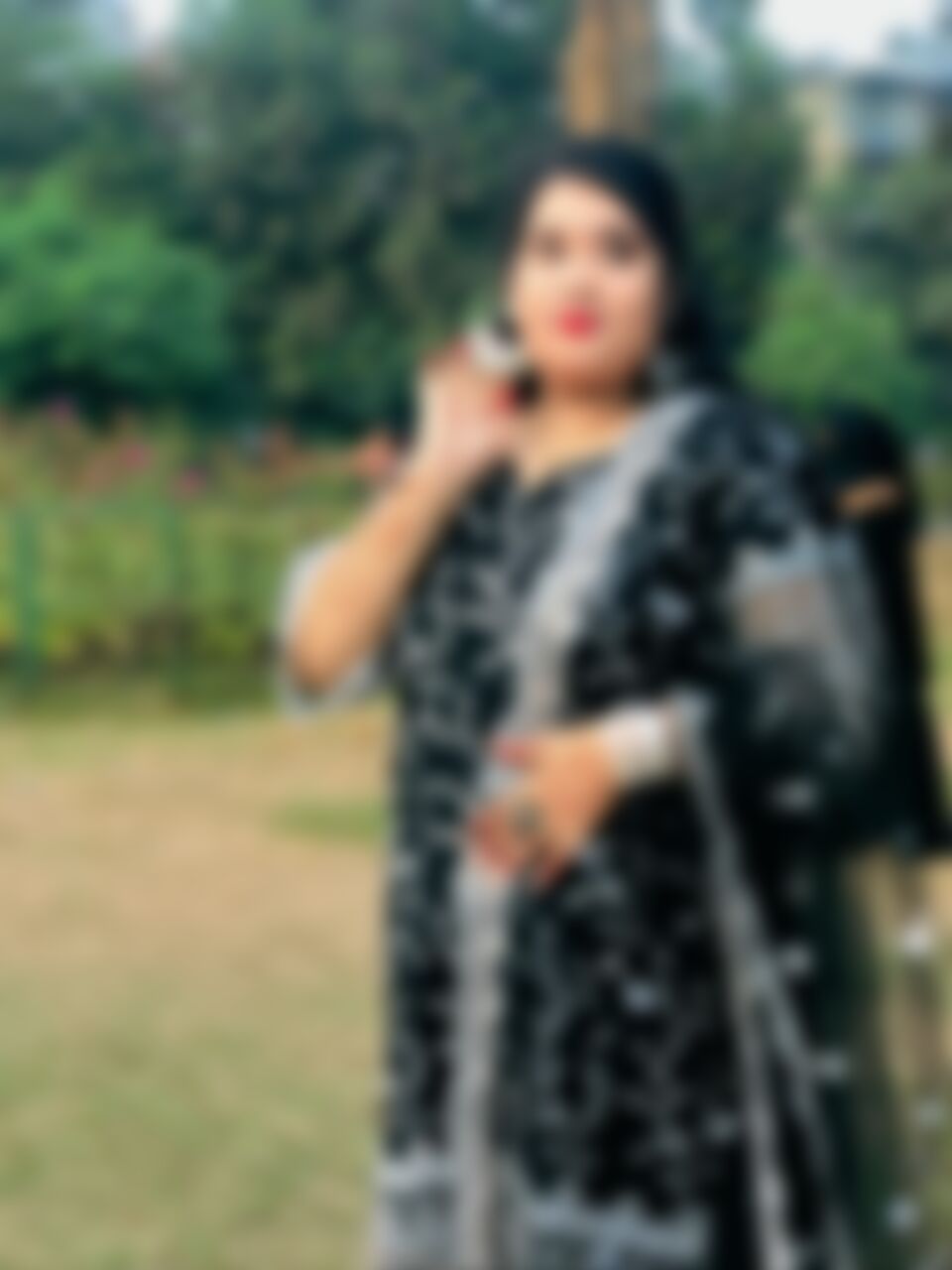 Taslima এর ছবি