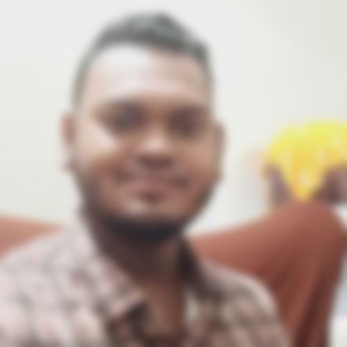 Iyesin madbor এর ছবি