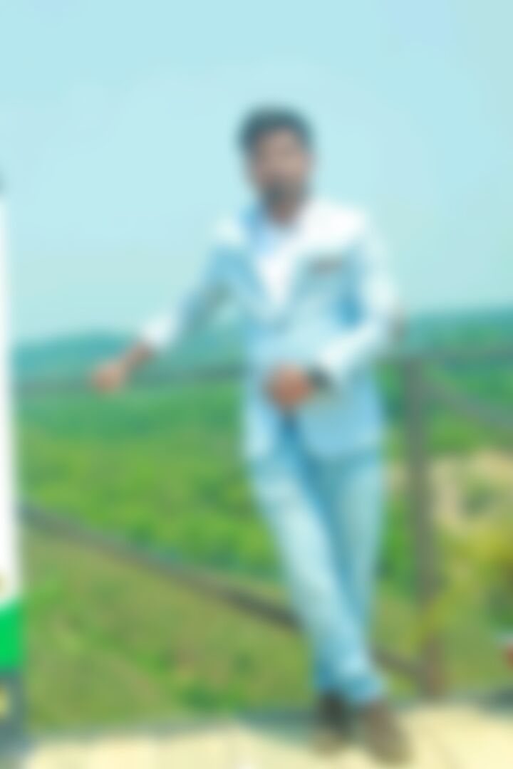 Md Parves এর ছবি