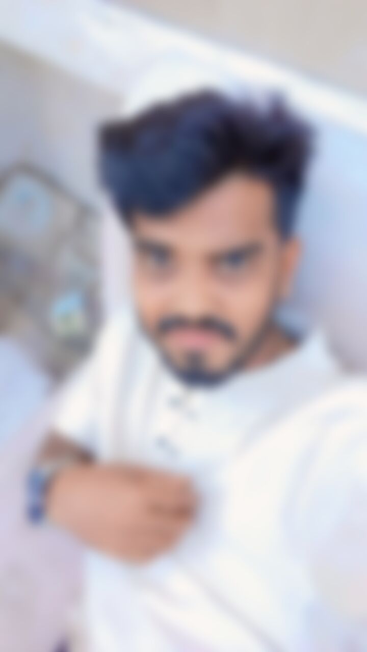 Robin  এর ছবি