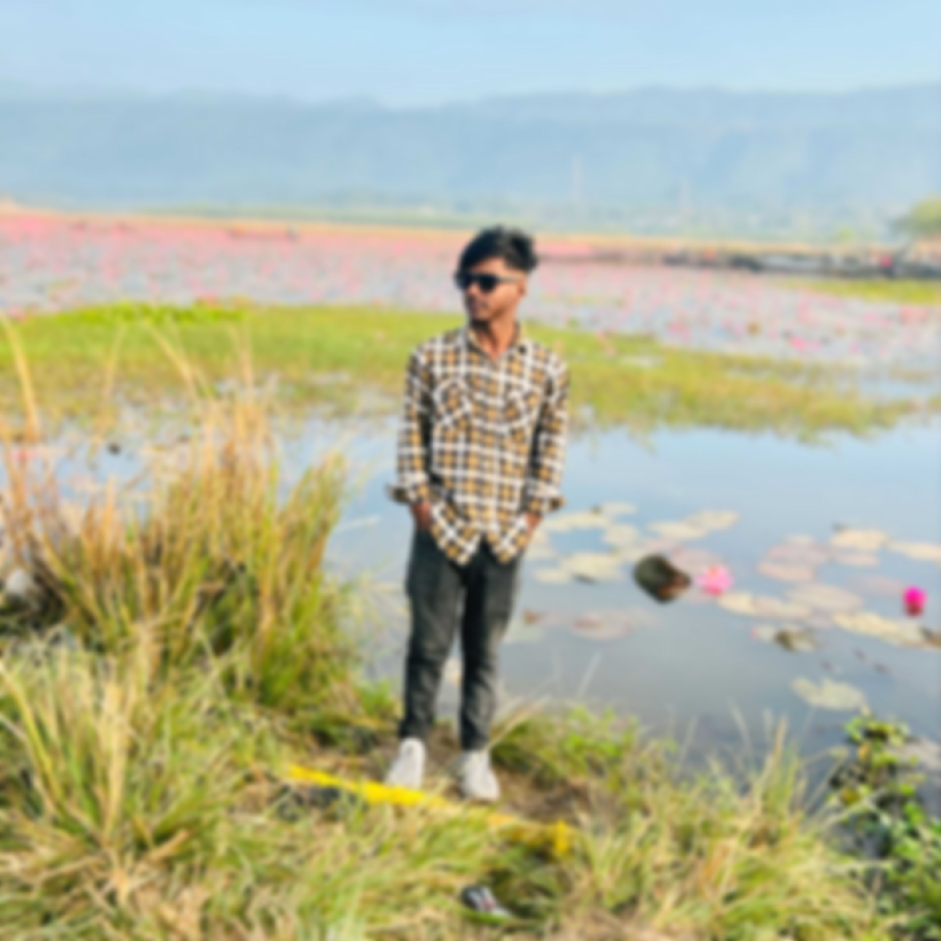 Shahed এর ছবি