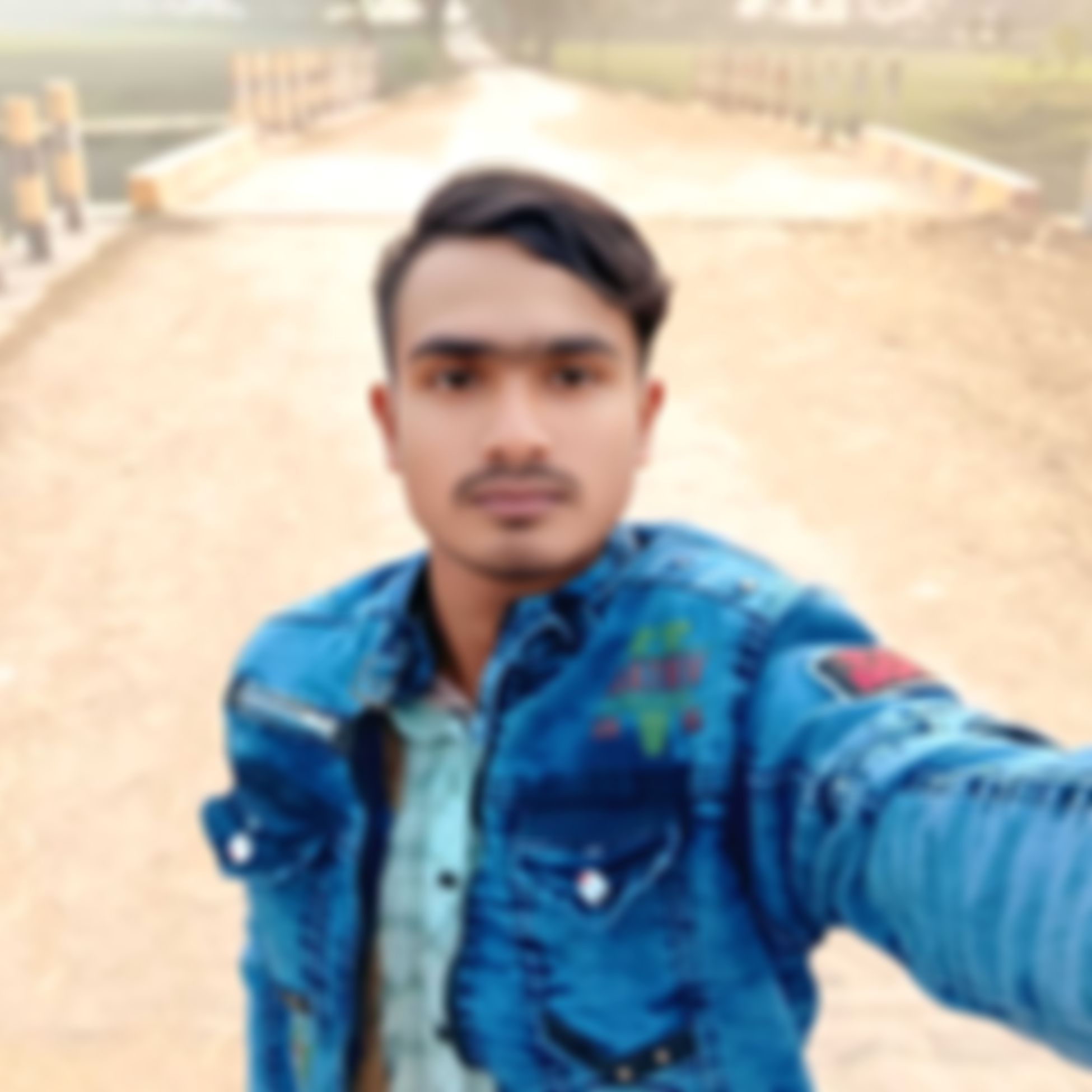 Arman  এর ছবি