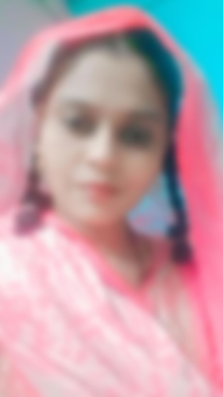 Nasrin এর ছবি