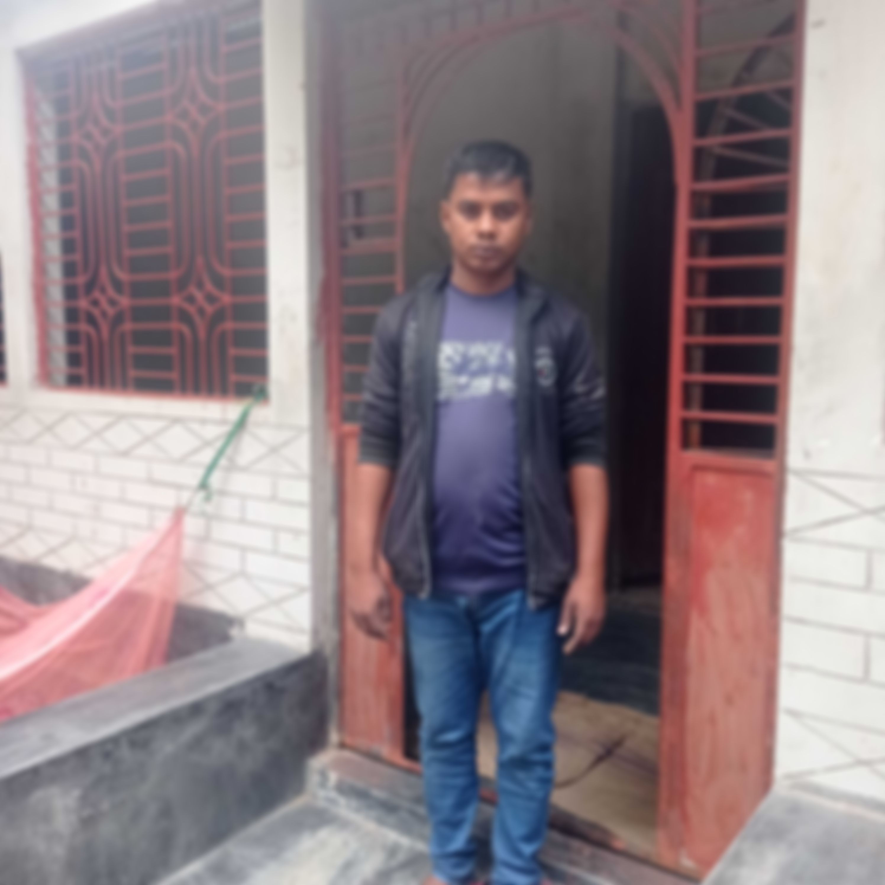 Saddam এর ছবি
