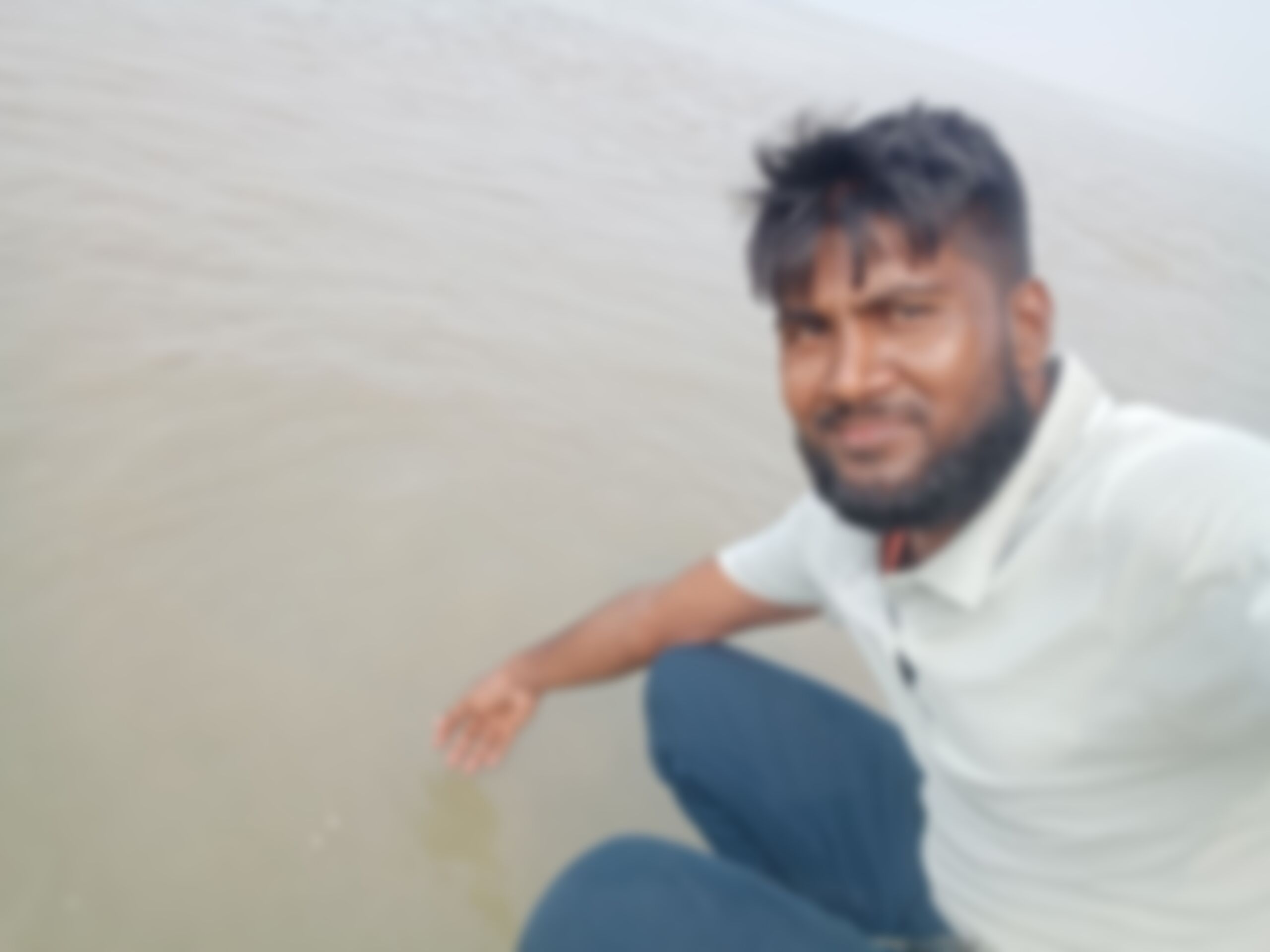 Joniad Hossain  এর ছবি