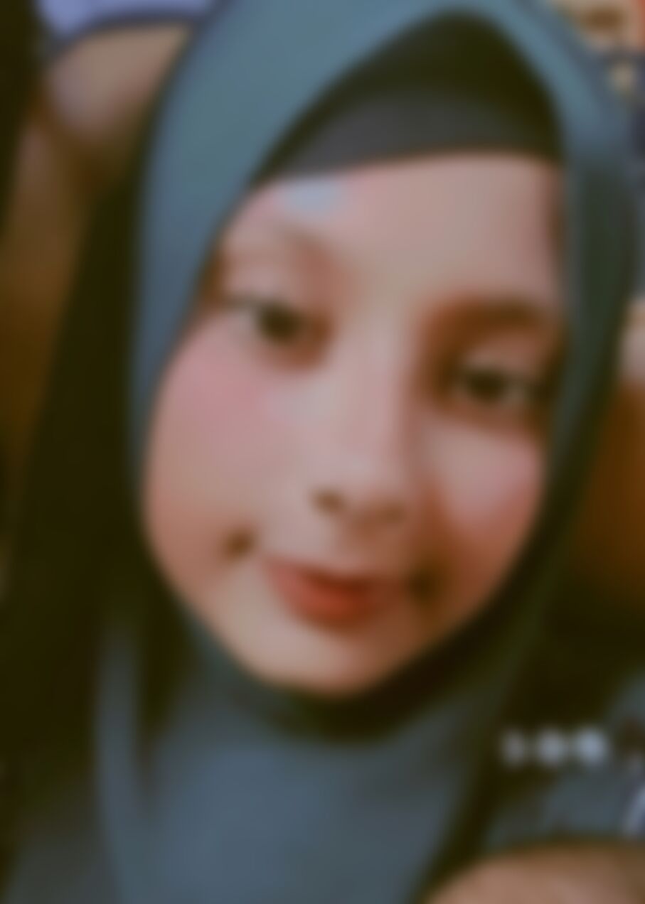 মীম এর ছবি