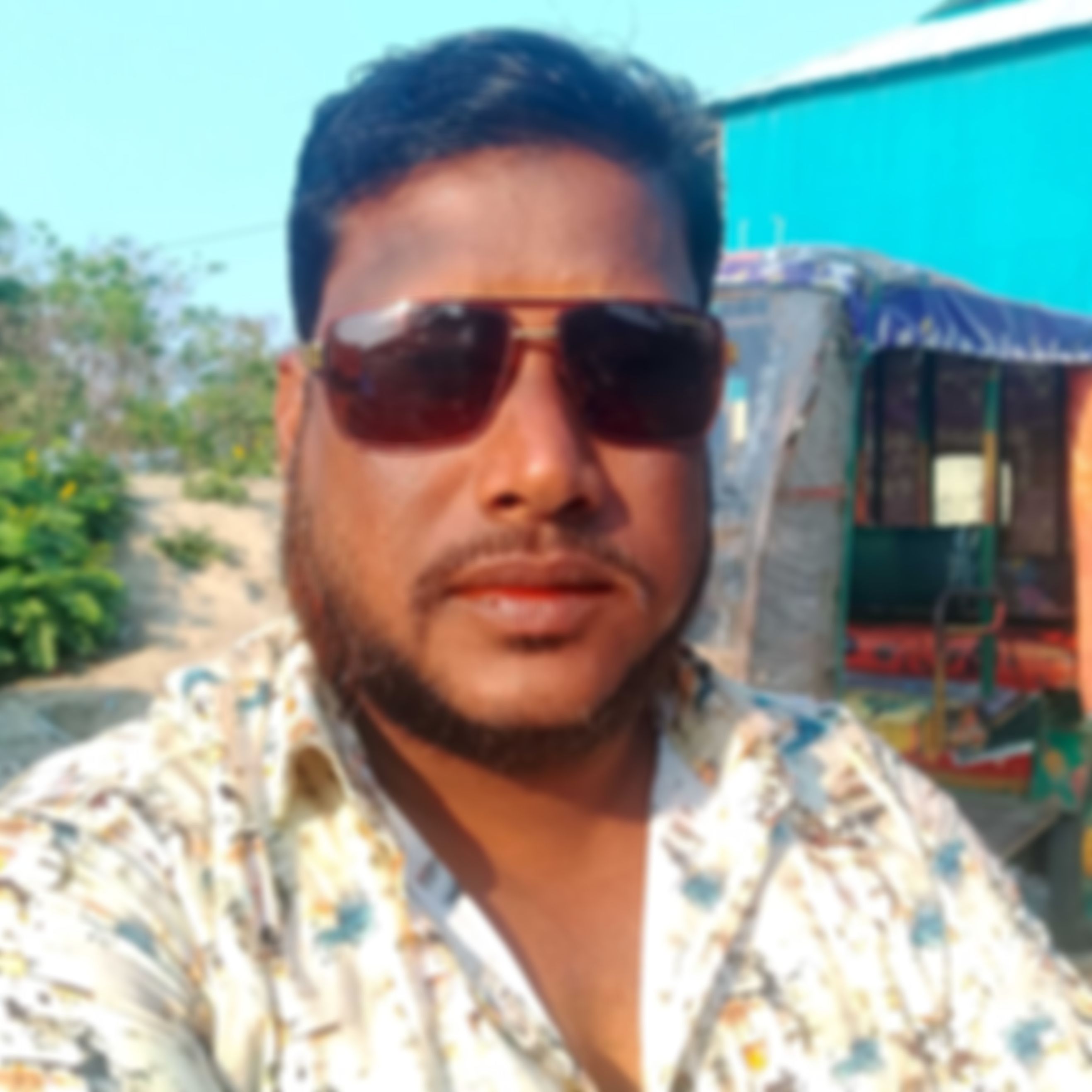 Khan এর ছবি
