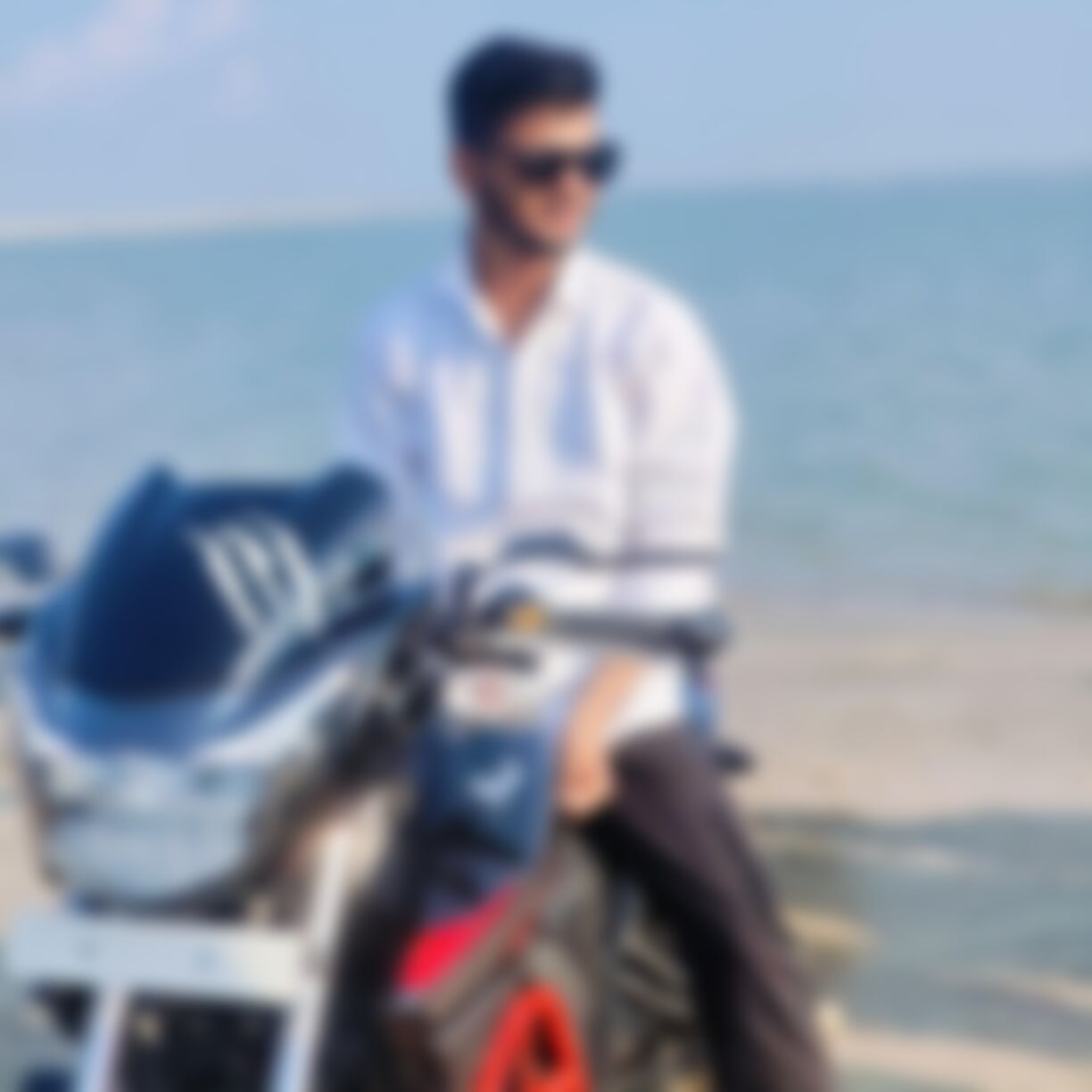 Farhan  এর ছবি