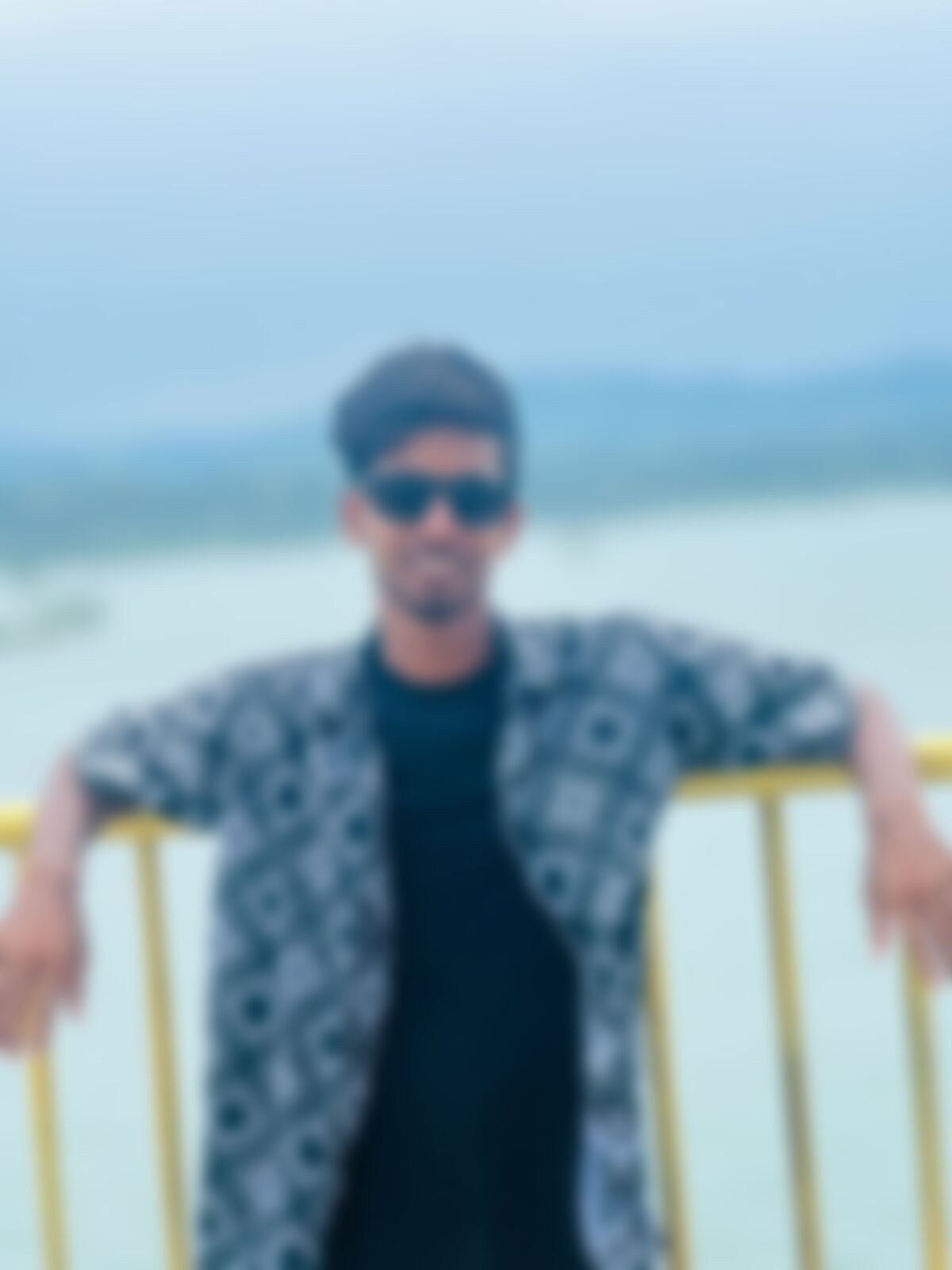Sharif এর ছবি