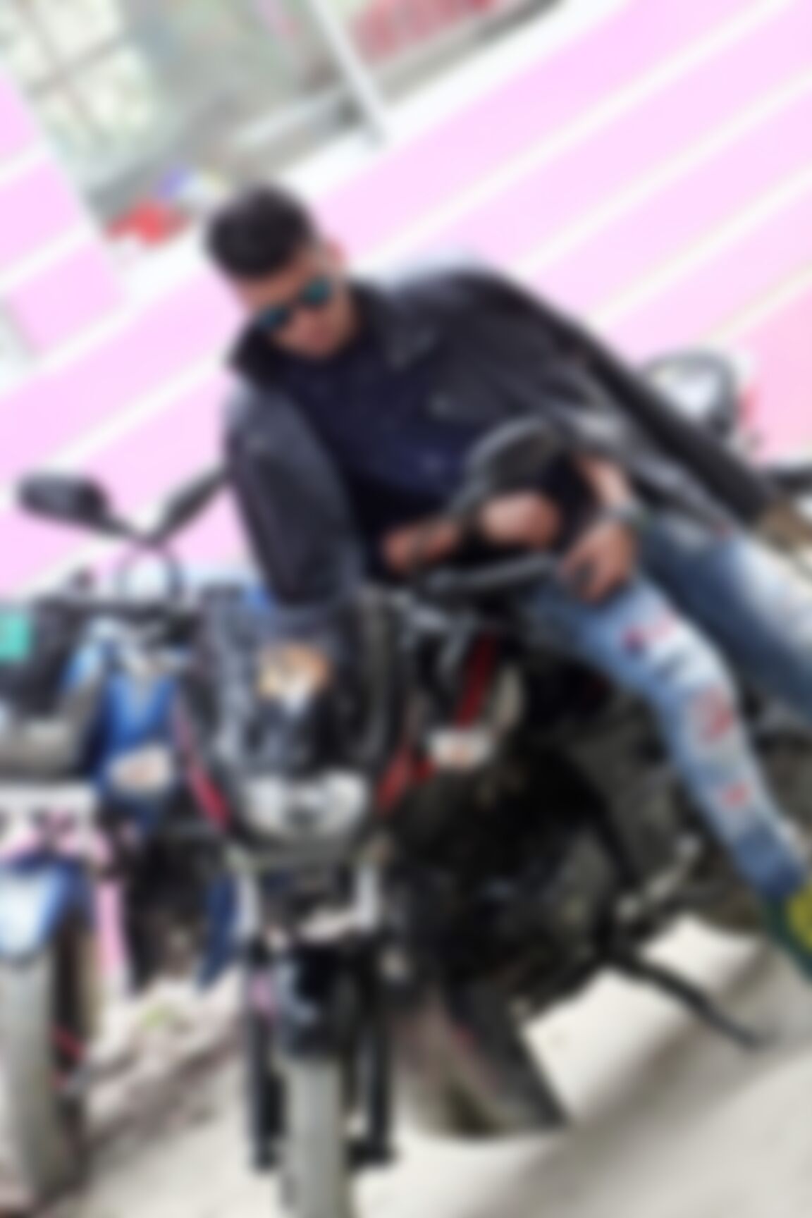 Saymon এর ছবি