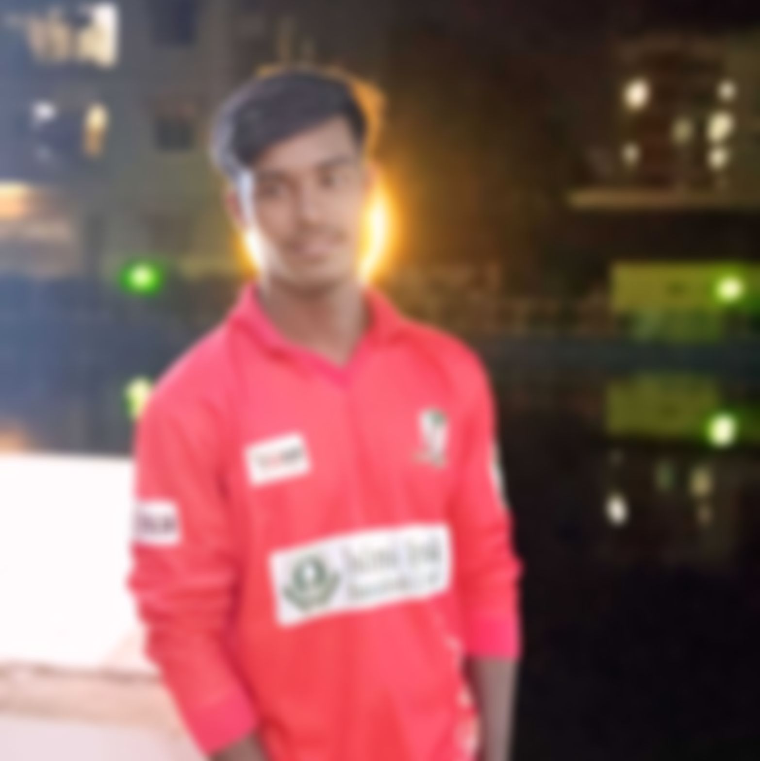 ব্যস্ত শহরের ব্যর্থ প্রেমিক  এর ছবি